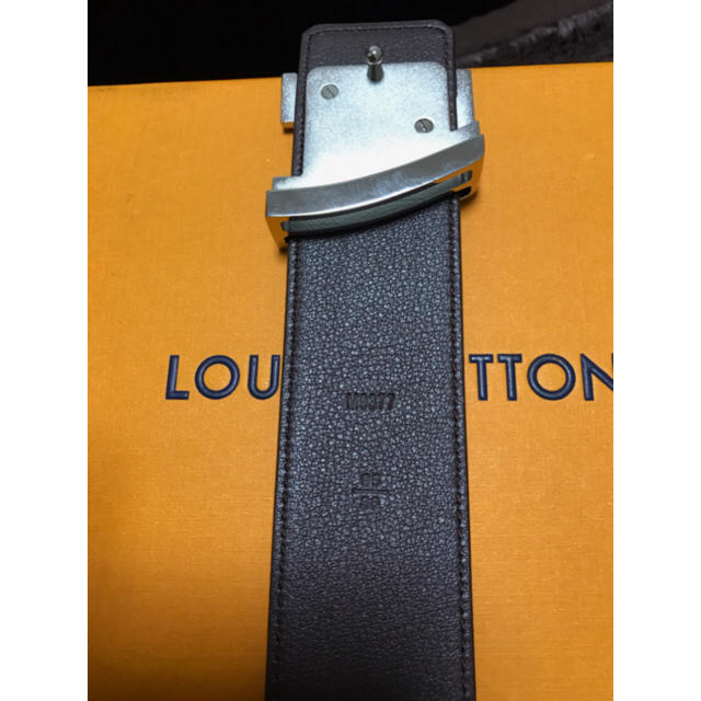 LOUIS VUITTON(ルイヴィトン)の【ryuu様専用】Louis Vuitton ベルト レザー メンズのファッション小物(ベルト)の商品写真