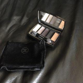 シャネル(CHANEL)のシャネルレ サンク オンブル ドゥ （アイシャドウ）(アイシャドウ)