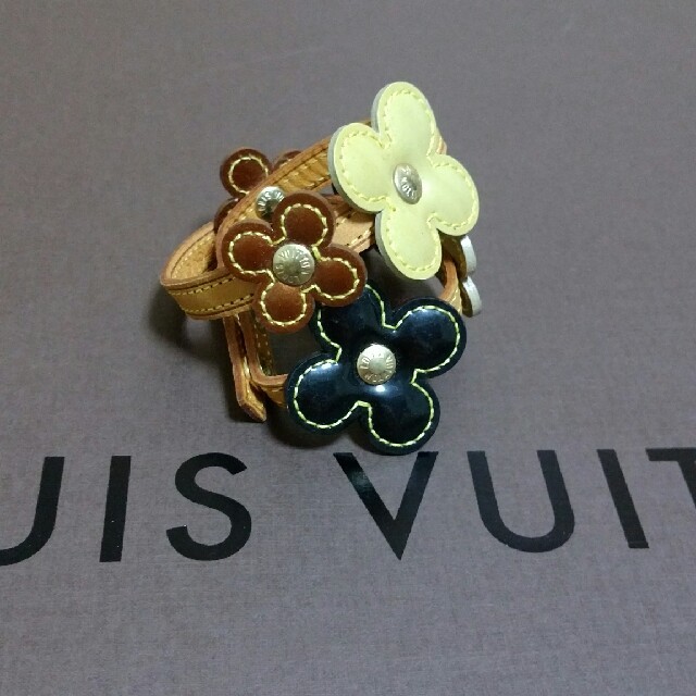 LOUIS VUITTON - LOUIS VUITTON 「フラワーレキシントン」ブレスレット