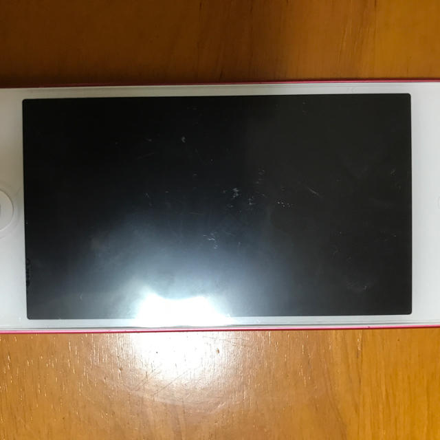 iPod touch(アイポッドタッチ)のiPod touch 5世代 美品 16GB 最終値下げ スマホ/家電/カメラのオーディオ機器(ポータブルプレーヤー)の商品写真