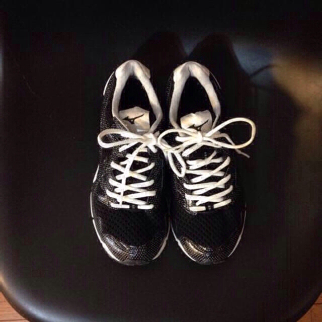 Mizuno ランニングシューズ レディースの靴/シューズ(スニーカー)の商品写真