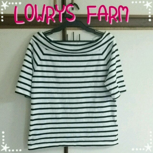 LOWRYS FARM(ローリーズファーム)のローリーズ＊ﾎﾞｰﾀﾞｰｵﾌｼｮﾙT レディースのトップス(Tシャツ(半袖/袖なし))の商品写真