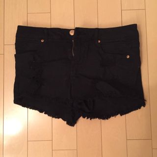 ベルシュカ(Bershka)のBershka ブラックダメージショーパン(ショートパンツ)