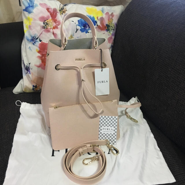 【専用】FURLA ステイシー 2way