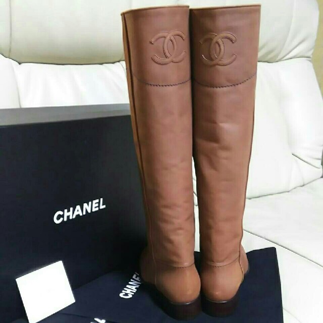 新品即納】 CHANEL - 未使用品 試着のみ シャネル チェーン ブーツ