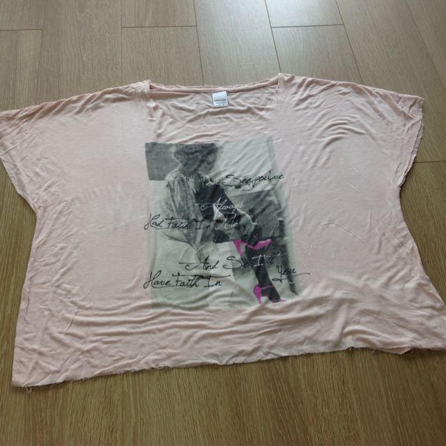 moussy(マウジー)のマウジー ゆったりTシャツ レディースのトップス(Tシャツ(半袖/袖なし))の商品写真