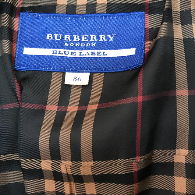 BURBERRY BLUE LABEL(バーバリーブルーレーベル)のバーバリーブルーレーベルコート レディースのジャケット/アウター(その他)の商品写真