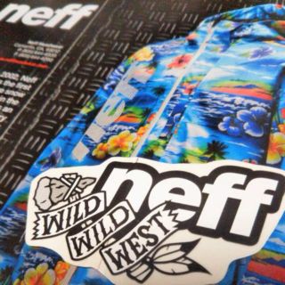 ネフ(Neff)のNEFFネフUS限定 surf非売品キャラロゴスクエアステッカー(アクセサリー)