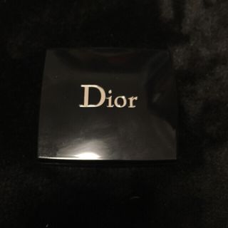 クリスチャンディオール(Christian Dior)の2016ss限定・クボメイク・ディオールショウモノ045Futurism(アイシャドウ)