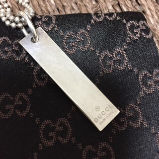 グッチ(Gucci)のGUCCI シルバープレートネックレス(ネックレス)