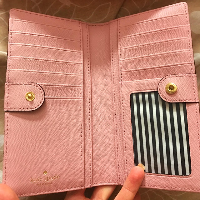 kate spade new york(ケイトスペードニューヨーク)の【新品・未使用】kate spade 長財布 ピンク レディースのファッション小物(財布)の商品写真