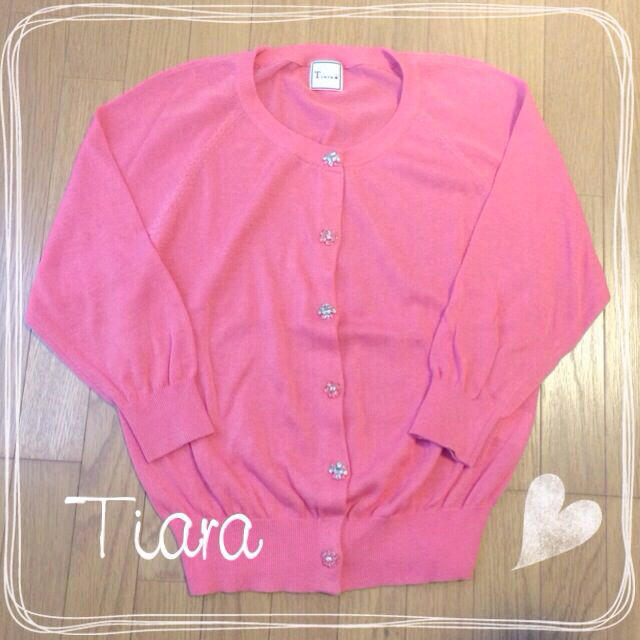 tiara(ティアラ)のTiara♡ビジューカーディガン レディースのトップス(カーディガン)の商品写真