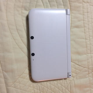 ニンテンドー3DS(ニンテンドー3DS)の任天堂3DSLL ホワイト(家庭用ゲーム機本体)