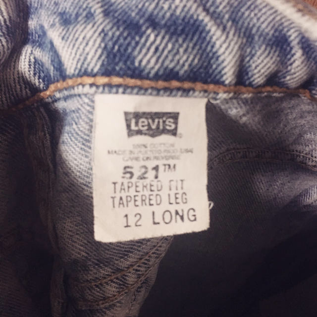 Levi's - levi's ダメージジーンズの通販 by rico's shop|リーバイス