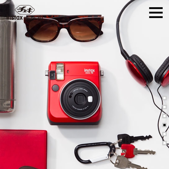 富士フイルム(フジフイルム)の新色 red チェキ 70  スマホ/家電/カメラのカメラ(フィルムカメラ)の商品写真