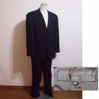 コムデギャルソンオムプリュス(COMME des GARCONS HOMME PLUS)の良美品!コムデギャルソンオム　国産メンズスーツセットアップ紺S(セットアップ)