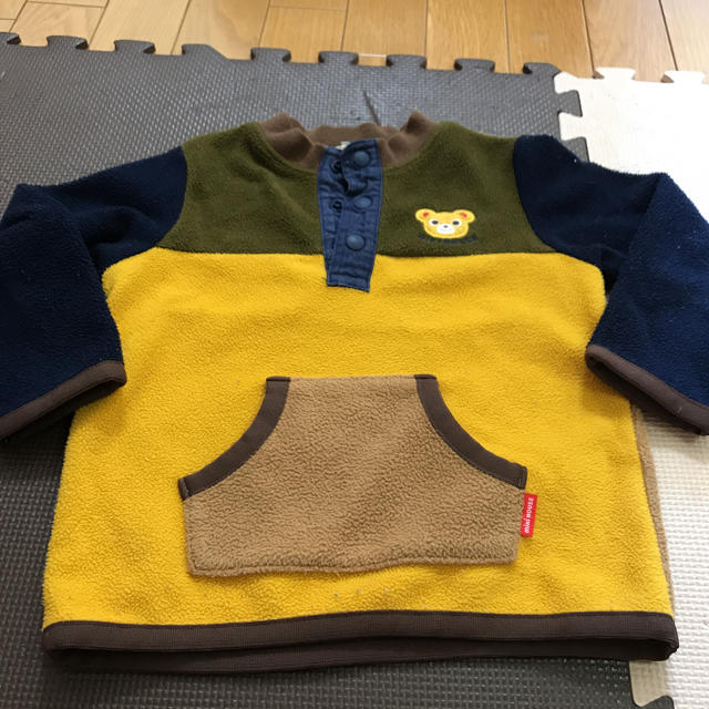 mikihouse(ミキハウス)のミキハウス 100 フリース バックプリント キッズ/ベビー/マタニティのキッズ服男の子用(90cm~)(ジャケット/上着)の商品写真