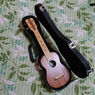 カリフォルニアン様 GEWA Soprano-Ukulele ウクレレ 美品(その他)