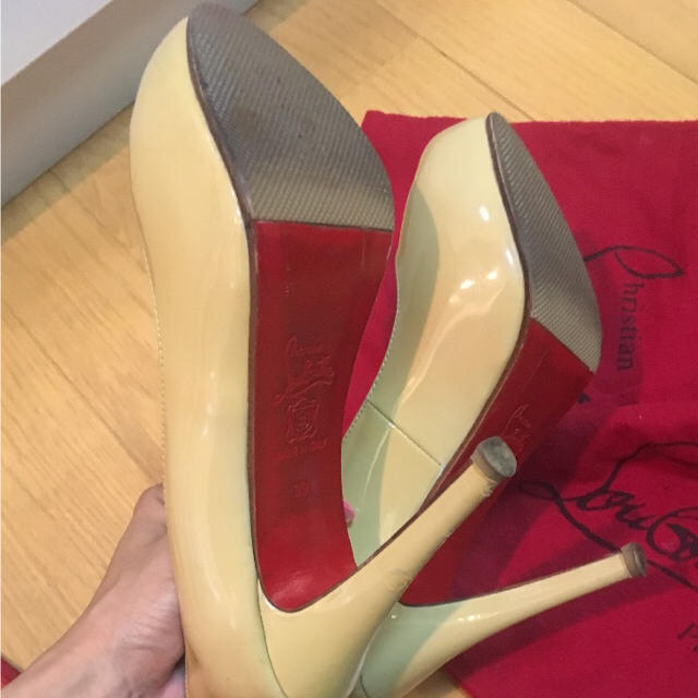 Christian Louboutin(クリスチャンルブタン)のクリスチャンルブタン39☆24.5〜25 レディースの靴/シューズ(ハイヒール/パンプス)の商品写真