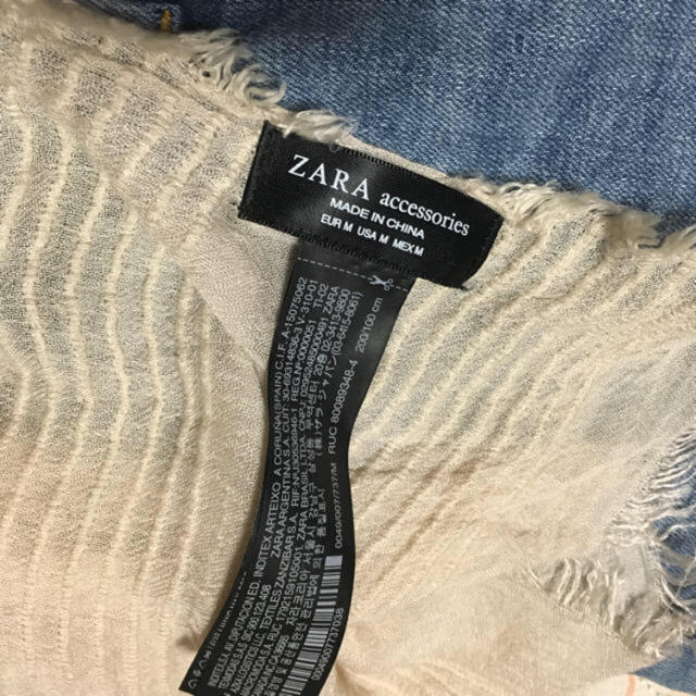 ZARA(ザラ)の大判ストール 秋物 レディースのファッション小物(ストール/パシュミナ)の商品写真