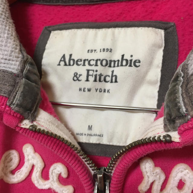 Abercrombie&Fitch(アバクロンビーアンドフィッチ)のご購入ありがとうございます♡ レディースのトップス(パーカー)の商品写真