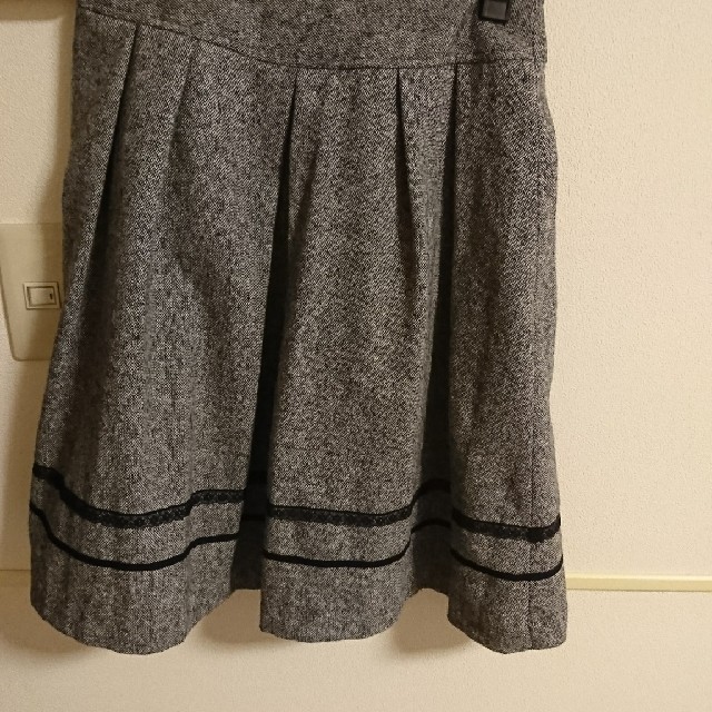 LODISPOTTO(ロディスポット)の沙夜様 専用☆ツィード黒スカート レディースのスカート(ひざ丈スカート)の商品写真