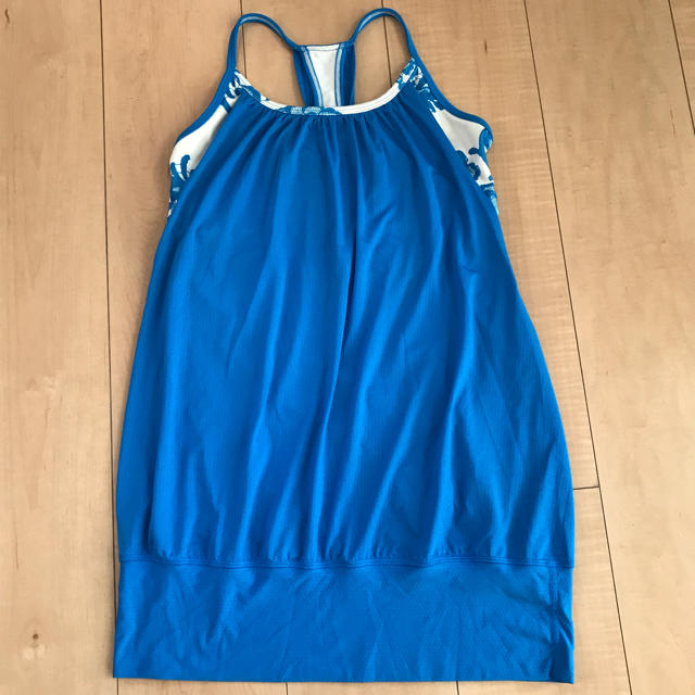 lululemon(ルルレモン)のルルレモン no limit tank サイズ6 スポーツ/アウトドアのトレーニング/エクササイズ(ヨガ)の商品写真