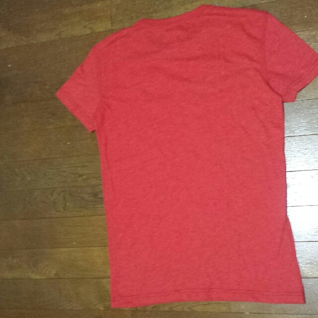 American Eagle(アメリカンイーグル)のアメリカンイーグル半袖Tシャツ赤 レディースのトップス(Tシャツ(半袖/袖なし))の商品写真