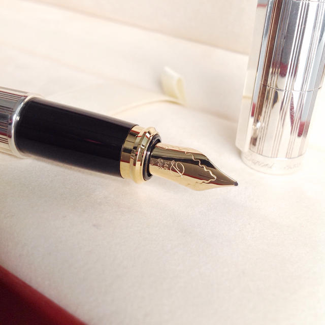 S.T. DUPONT Olympia シルバー&ゴールド 最高級万年筆の通販 by S.T. DUPONT Olympia シルバー&ゴールド 最高級万年筆の通販 by