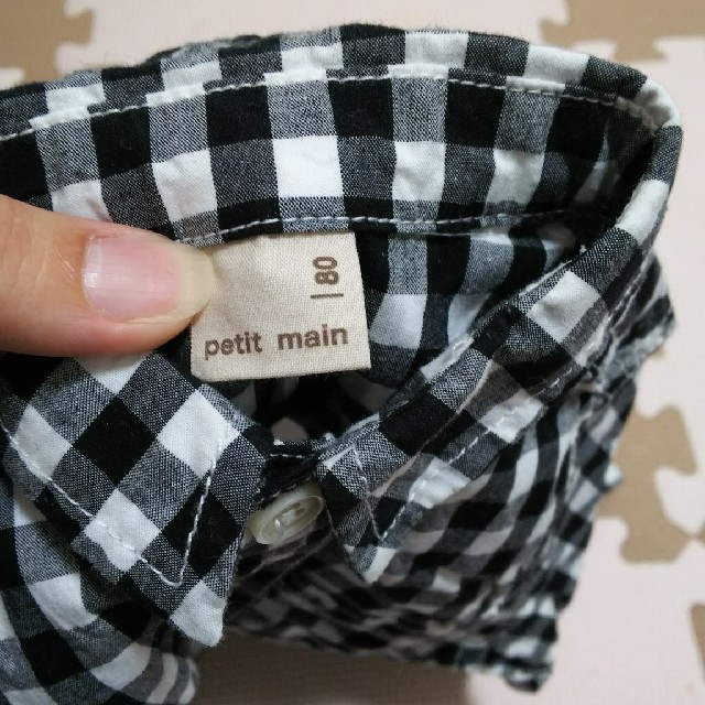 petit main(プティマイン)のプティマイン☆チェックシャツ キッズ/ベビー/マタニティのベビー服(~85cm)(シャツ/カットソー)の商品写真