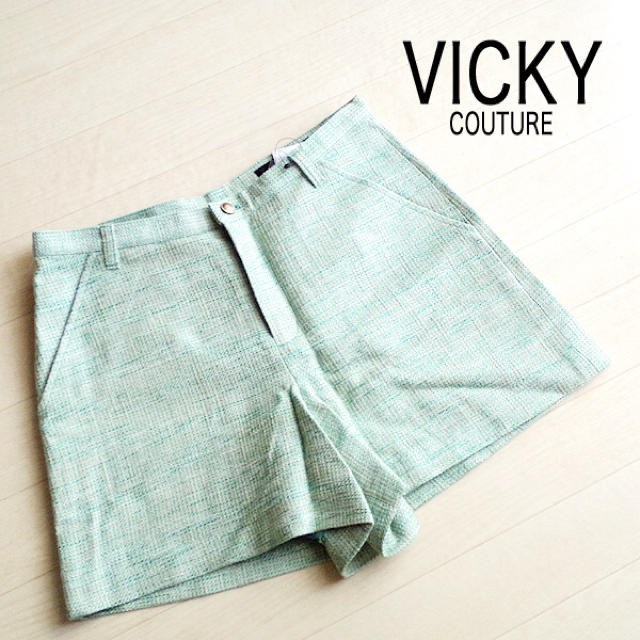 VICKY(ビッキー)の新品 サイズ2 VICKY ビッキー 薄手ツイード ショートパンツ レディースのパンツ(ショートパンツ)の商品写真