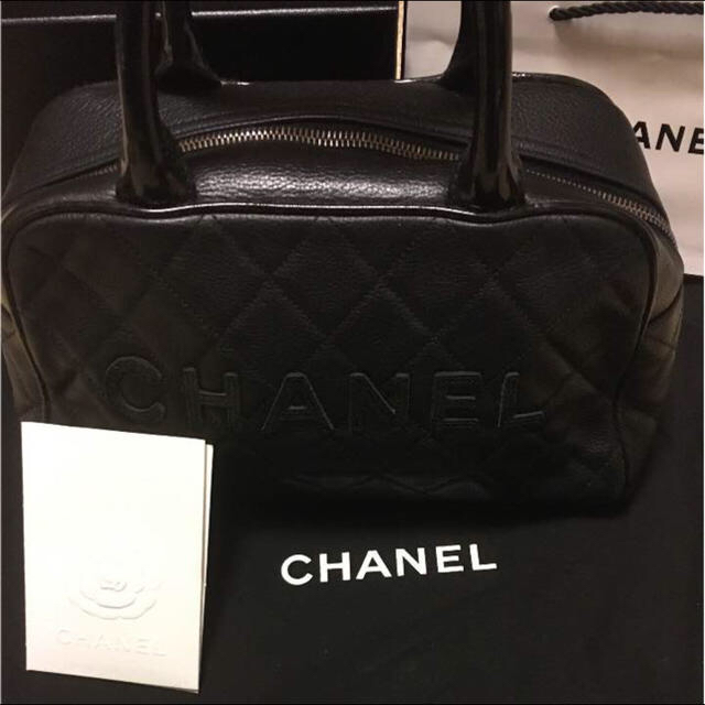 期間限定値下げ！CHANEL シャネル ミニボストン❤︎