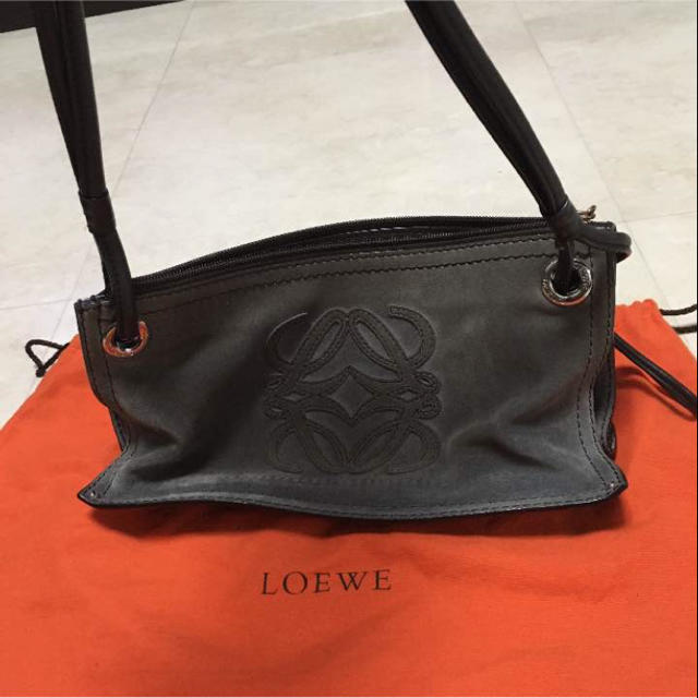 LOEWE スエードバッグ