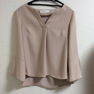 バビロン(BABYLONE)の【あーる様専用】BABYLONE♡バビロン♡ピンクベージュ♡長袖ブラウス(シャツ/ブラウス(長袖/七分))