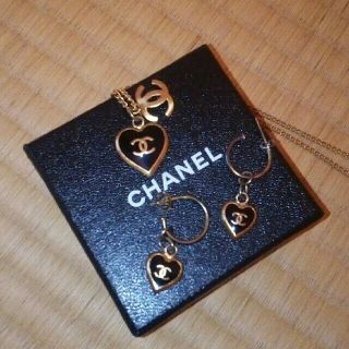 シャネル(CHANEL)の※8/21迄らいおん様専用※CHANELバレンタインココマークハートネックレス (ネックレス)