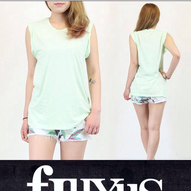 URBAN RESEARCH(アーバンリサーチ)のfLuXus カットソー♡ レディースのトップス(Tシャツ(半袖/袖なし))の商品写真