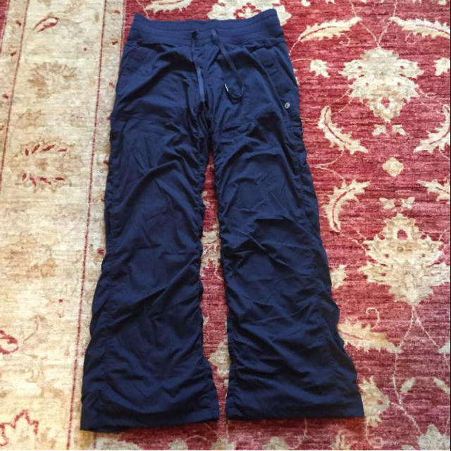 lululemon(ルルレモン)の新品&未使用⭐︎Dance Studio Pant ll Lined Pant レディースのパンツ(カジュアルパンツ)の商品写真