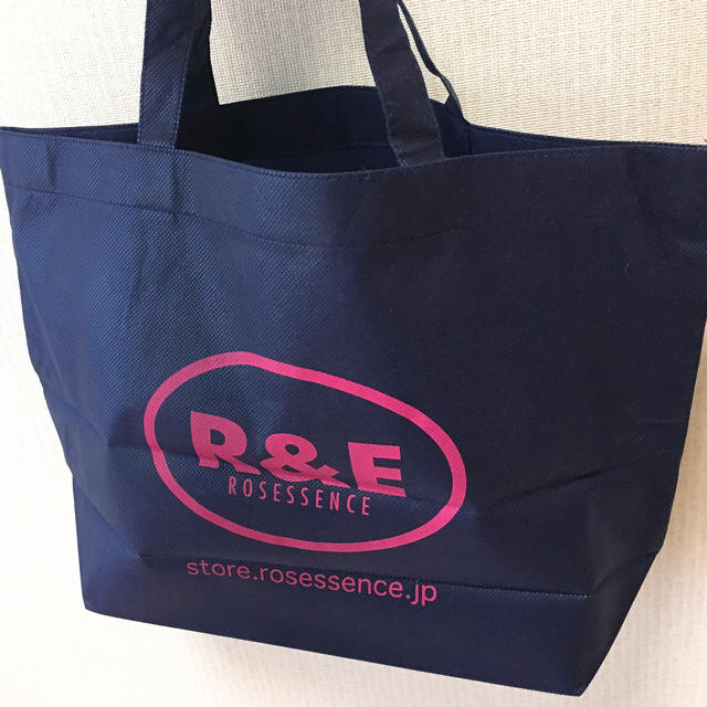 R&E(アールアンドイー)のショッピングバッグ レディースのバッグ(ショップ袋)の商品写真