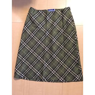 バーバリーブルーレーベル(BURBERRY BLUE LABEL)のバーバリー ✳︎ スカート 美品(ひざ丈スカート)