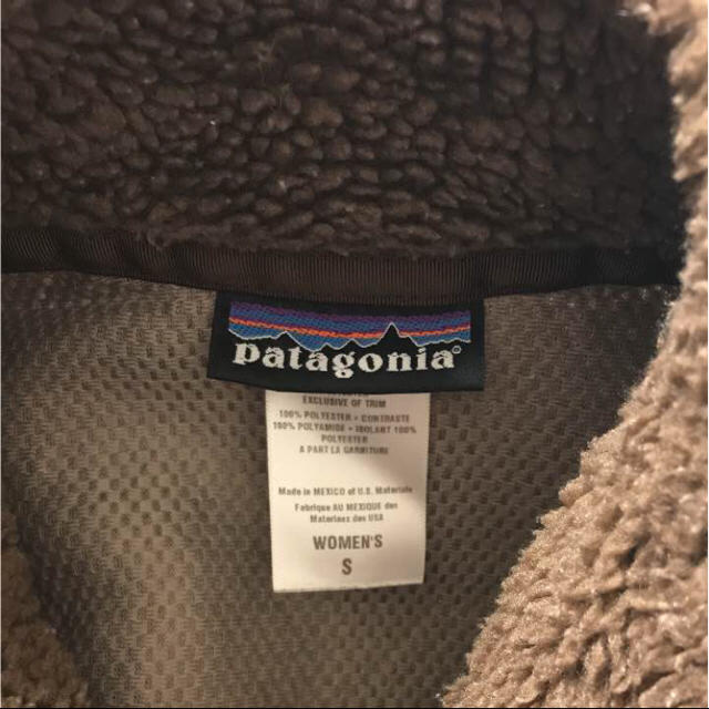 patagonia(パタゴニア)のyuzz様専用です  パタゴニア レトロ ベスト woman S レディースのトップス(ベスト/ジレ)の商品写真