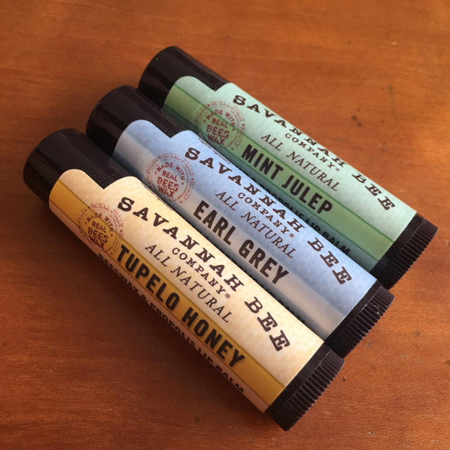 Beeswax&propolis Lip Balm(5本セット) コスメ/美容のスキンケア/基礎化粧品(リップケア/リップクリーム)の商品写真