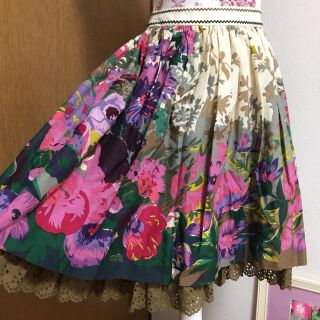 ロイスクレヨン(Lois CRAYON)の新品 ロイスクレヨン♡ボタニカルスカート(ひざ丈スカート)