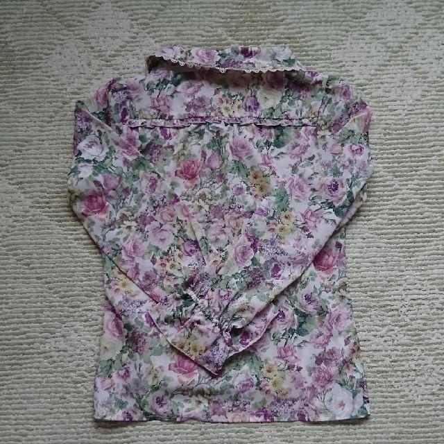 axes femme(アクシーズファム)のあややさん専用 花柄フリルブラウス レディースのトップス(シャツ/ブラウス(長袖/七分))の商品写真