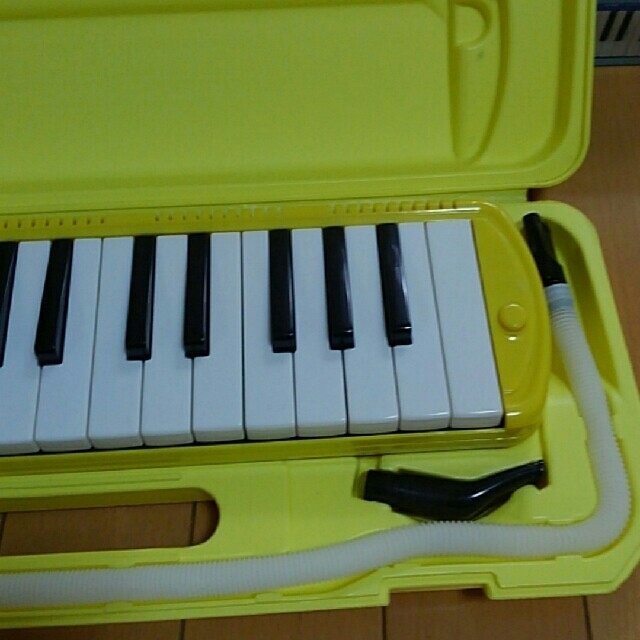 送料込みに変更しました。鍵盤ハーモニカ　メロディオン 楽器の鍵盤楽器(その他)の商品写真