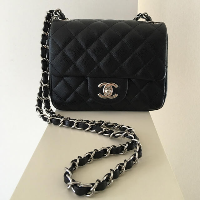 CHANEL - 新品★シャネルChanel ミニマトラッセ★ブラック スクエア シルバー金具の通販 by R's shop｜シャネルならラクマ