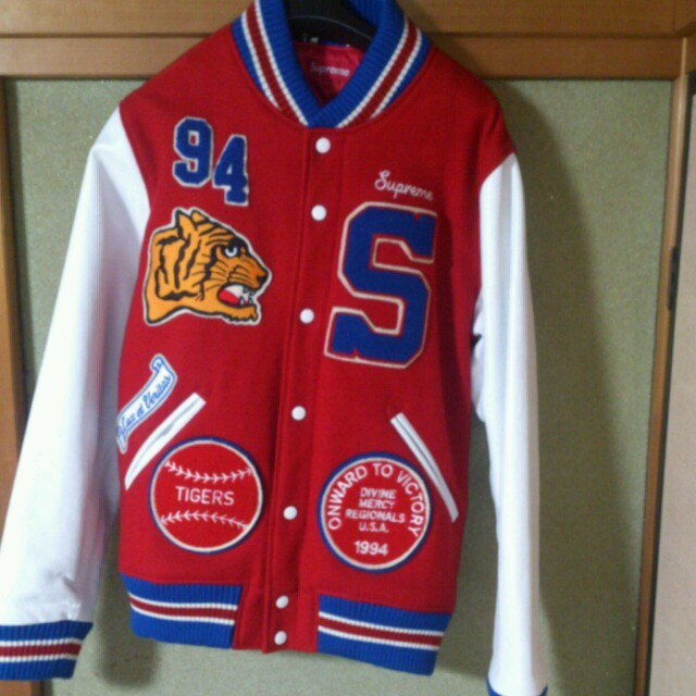 Supreme(シュプリーム)のドレイク着 2009a/w VARSITY JACKET スタジャン メンズのジャケット/アウター(スタジャン)の商品写真