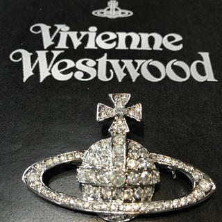 ヴィヴィアンウエストウッド(Vivienne Westwood)のVivienne Westwood ブローチ(ブローチ/コサージュ)
