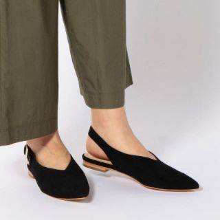 シップスフォーウィメン(SHIPS for women)の 美品‼︎バックストラップポインテッドフラット(ハイヒール/パンプス)