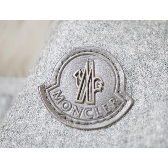 MONCLER(モンクレール)のkotinkorin1626様専用 メンズのジャケット/アウター(ダウンジャケット)の商品写真