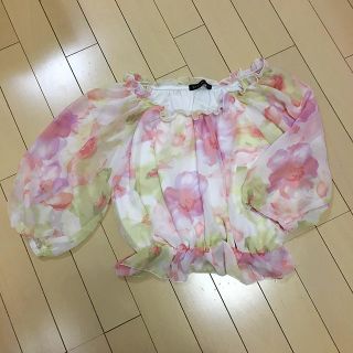 ゴージ(GORGE)のGORGE 花柄トップス(カットソー(長袖/七分))